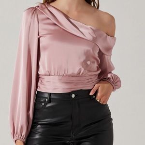 Asymmetrical cinched waist long sleeve top